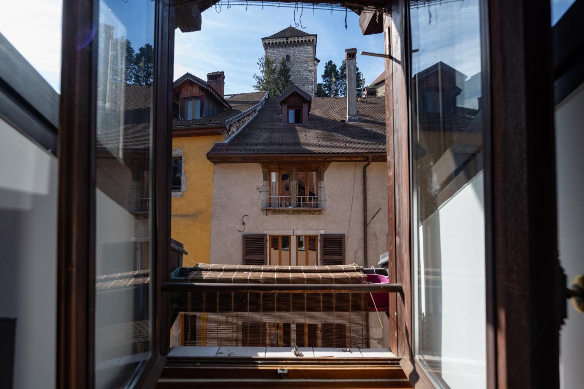 Sous Les Toits D'Annecy, Un Appartement Irresistible Pour 1 A 6 Personnes En Plein Coeur De Ville Extérieur photo