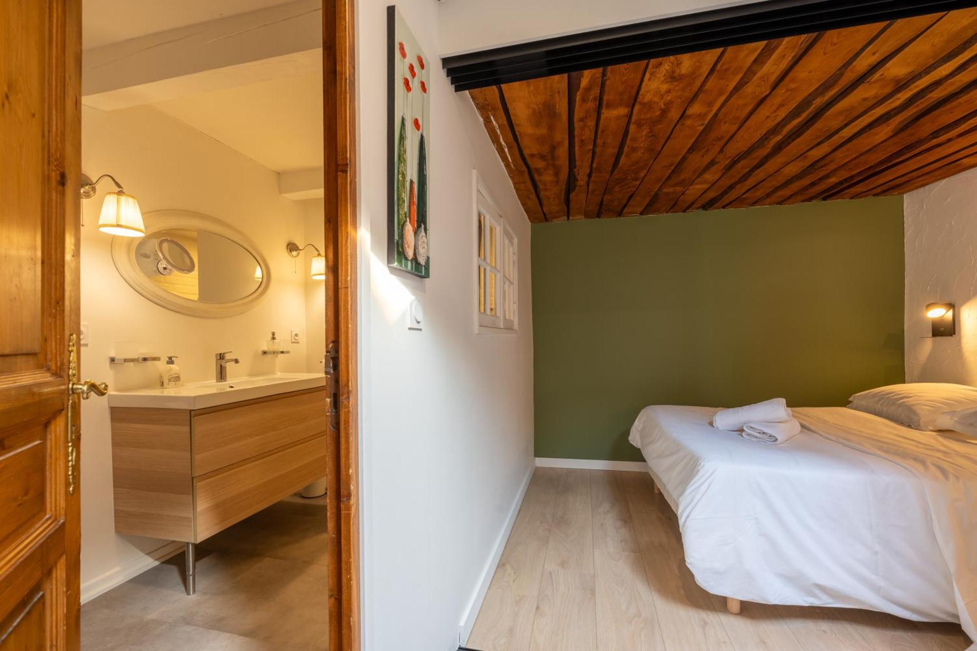 Sous Les Toits D'Annecy, Un Appartement Irresistible Pour 1 A 6 Personnes En Plein Coeur De Ville Extérieur photo