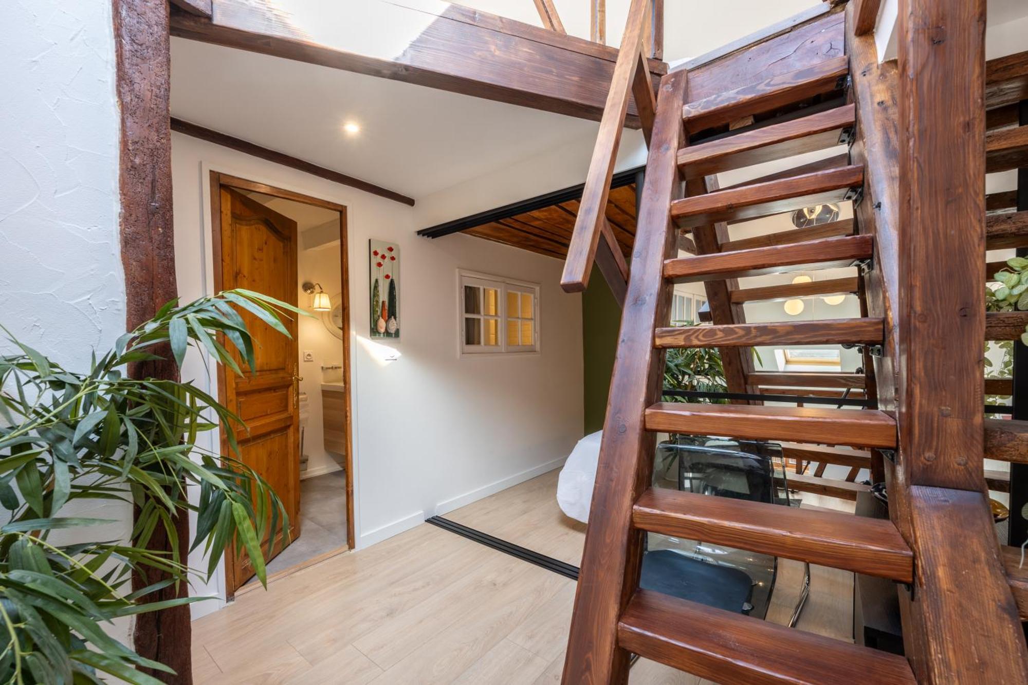 Sous Les Toits D'Annecy, Un Appartement Irresistible Pour 1 A 6 Personnes En Plein Coeur De Ville Extérieur photo